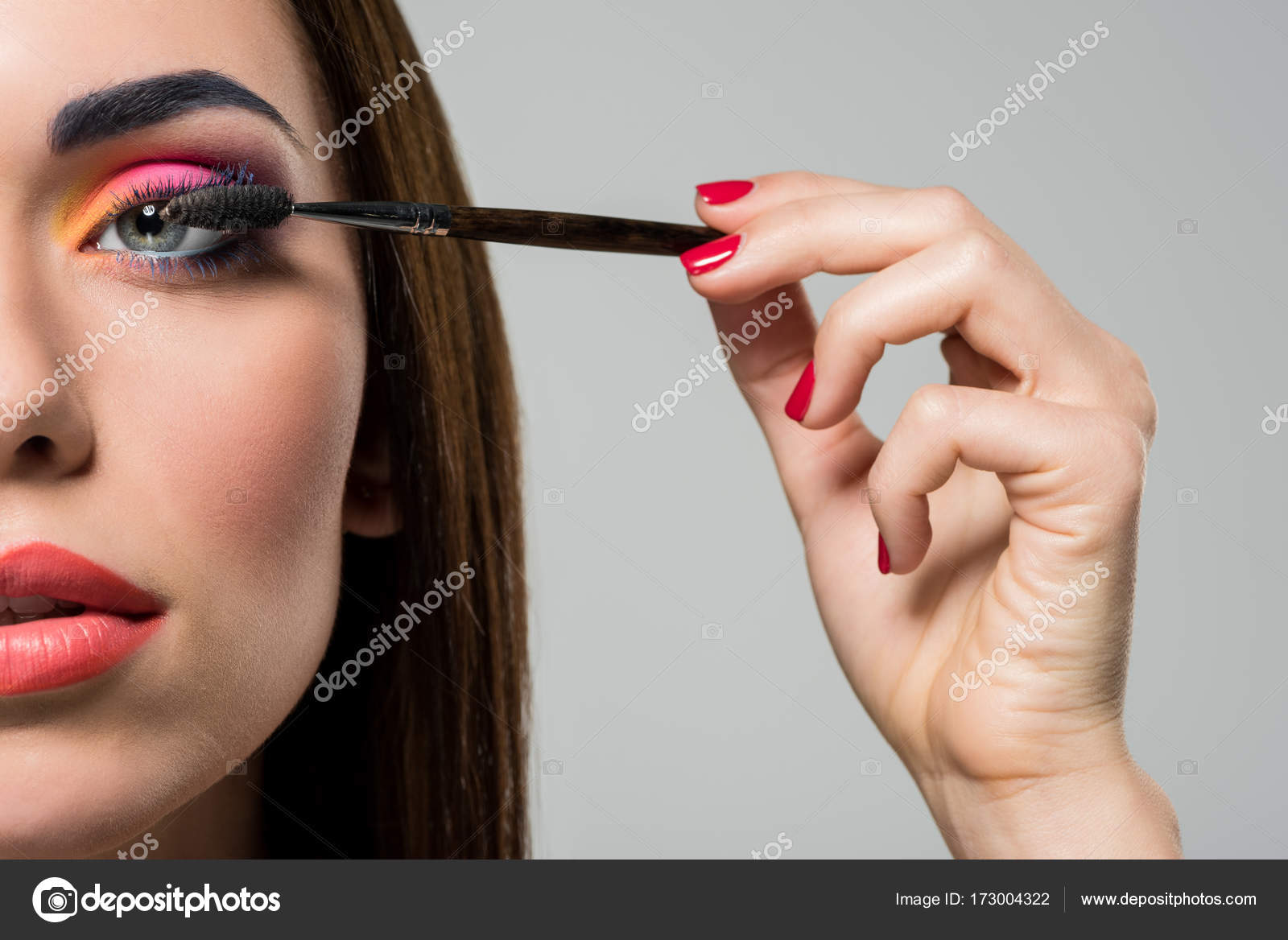 Eyelashes makeup — Stock Photo © VitalikRadko 173004322
