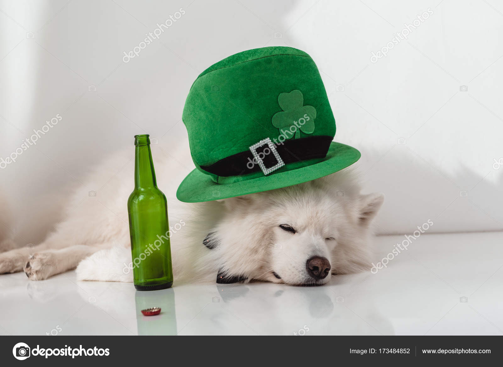 funny green hat