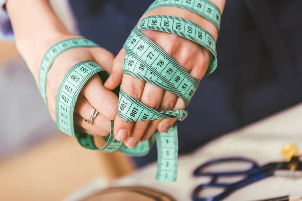 Cropped Image Seamstress Hands Winded Tape Measure — Stock Photo, Image