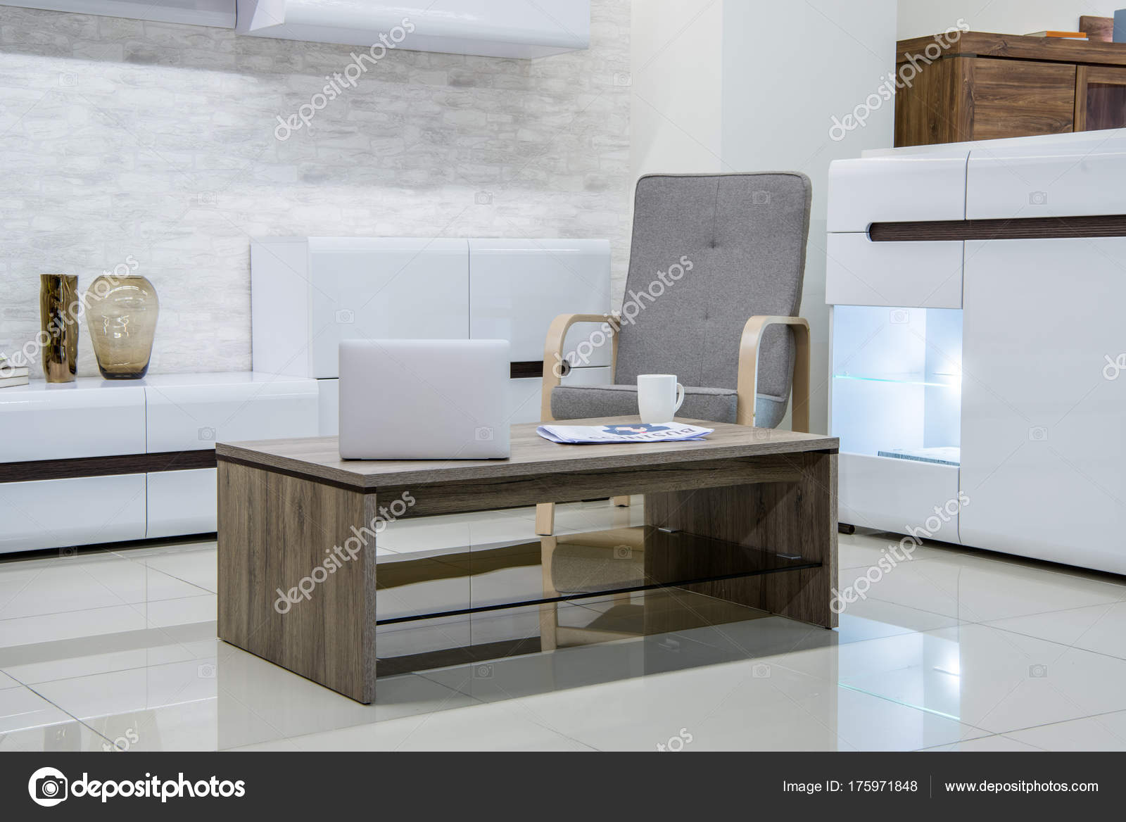 Modern Bureau In Woonkamer. Kinderstoel Duurzaam Bureau Stoel With ... Modern Bureau In Woonkamer. Kinderstoel Duurzaam Bureau Stoel With ...
