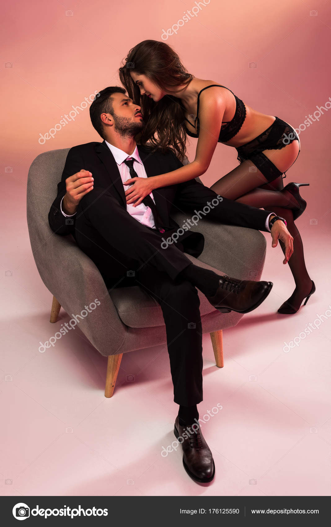 Katta sik bilan qattiq porno