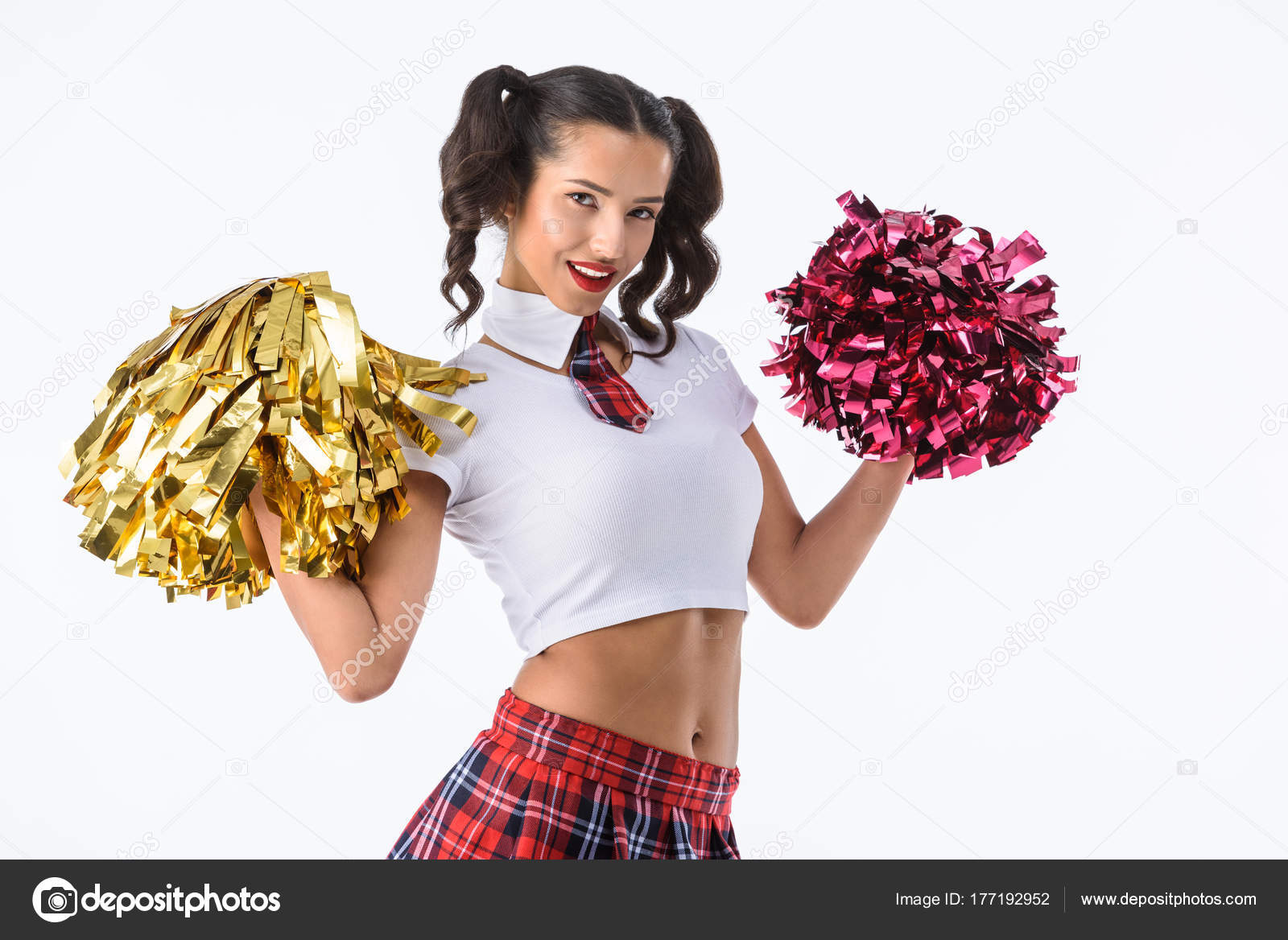 チア jk 笑顔のセクシーな女子高生チアリーダーのポンポンが白で隔離 — ストック写真 © VitalikRadko #177192952