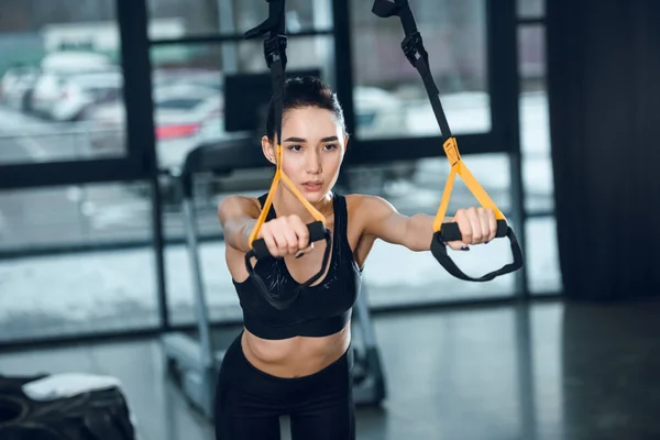 Attractive Fit Woman Working Out Suspension Straps Gym — Stock Photo, Image