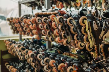 görünümünü yakından tekerlekli paten kapalı paten Parkı düzenlenmiş