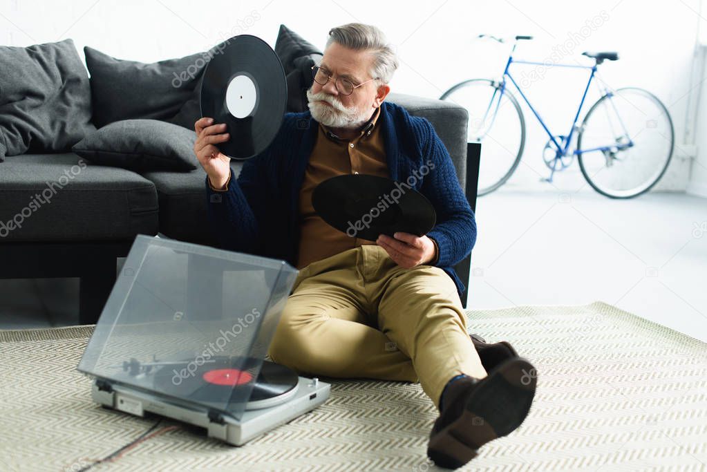 Listening vinyl