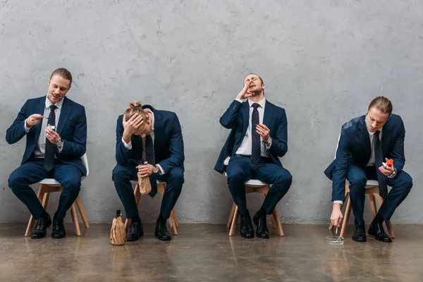 Collage Empresario Clonado Sentado Sillas Mostrando Diferentes Adicciones — Foto de Stock