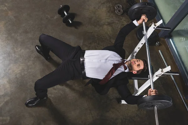 Businessman Suit Training Barbell Sports Center — Stock Photo, Image