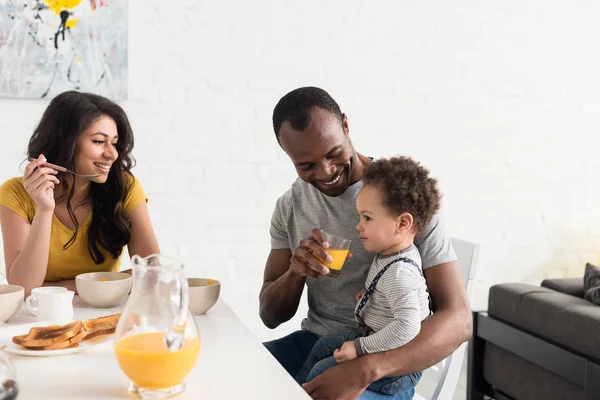 Parents Having Breakfast Adorable Little Kid — Stock Photo, Image
