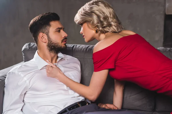 Side View Seductive Stylish Couple Looking Each Other Foreplay — Stock Photo, Image