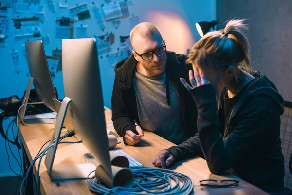 Depressed Couple Hackers Have Problem Malware Development — Stock Photo, Image