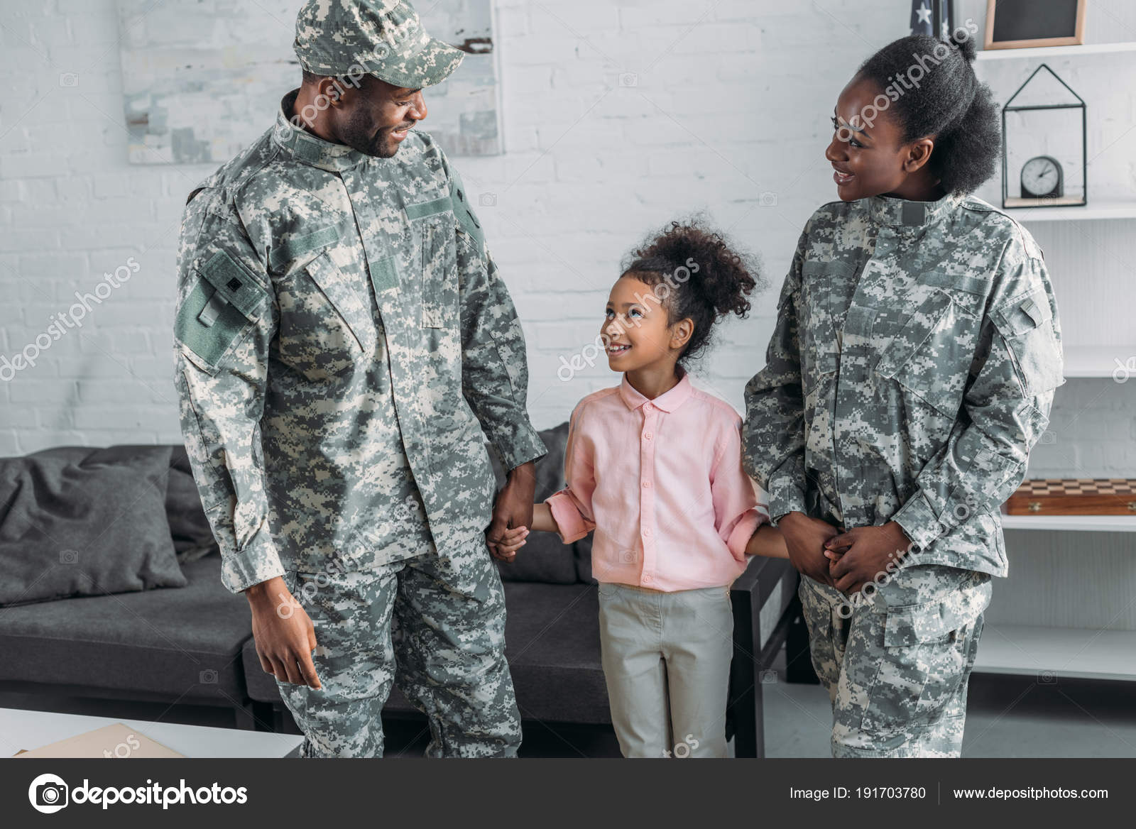 Uniforme militaire femme sale