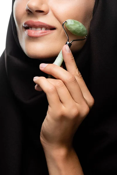 Cropped View Young Muslim Woman Hijab Using Jade Roller Isolated — Stock Photo, Image