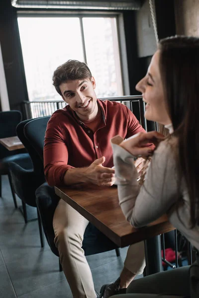 Happy Couple Talking While Drinking Coffee Balcony Coffee Shop — Stock Photo, Image