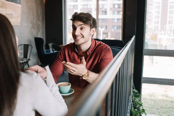 Cheerful Man Talking Girl While Drinking Coffee Balcony Coffee Shop — Stock Photo, Image