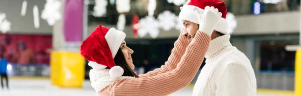 Panoramic Shot Beautiful Happy Couple Santa Hats Spending Time Together — Stock Photo, Image