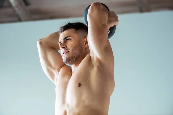 Low Angle View Sexy Muscular Bodybuilder Bare Torso Exercising Kettlebell — Stock Photo, Image