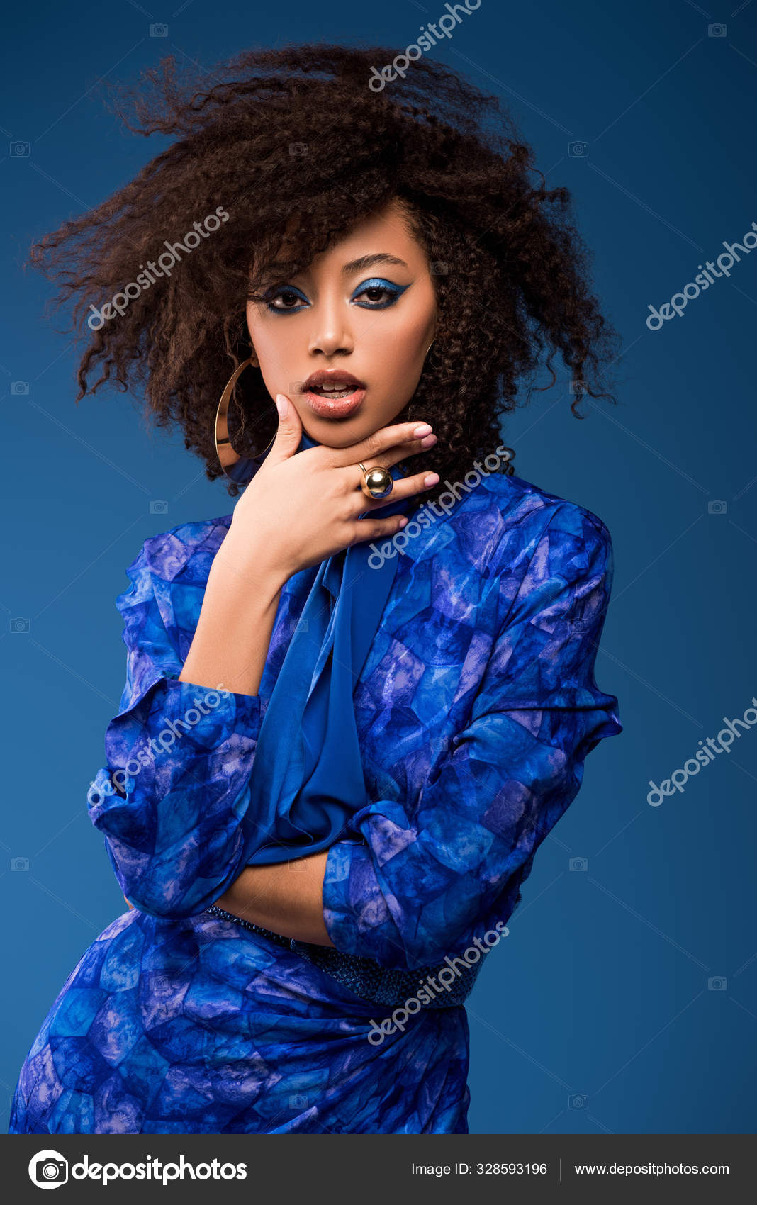 Makeup Ideas for Royal Blue Dress | TikTok