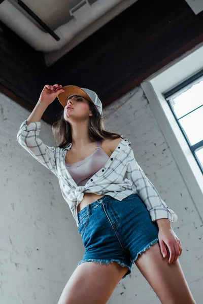 Low Angle View Beautiful Dancer Touching Cap — Stock Photo, Image