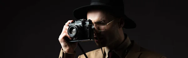 Elegant Man Beige Suit Hat Eyeglasses Taking Picture Film Camera — Stock Photo, Image