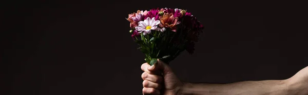 Cropped View Man Holding Floral Bouquet Isolated Black Panoramic Shot — Stock Photo, Image