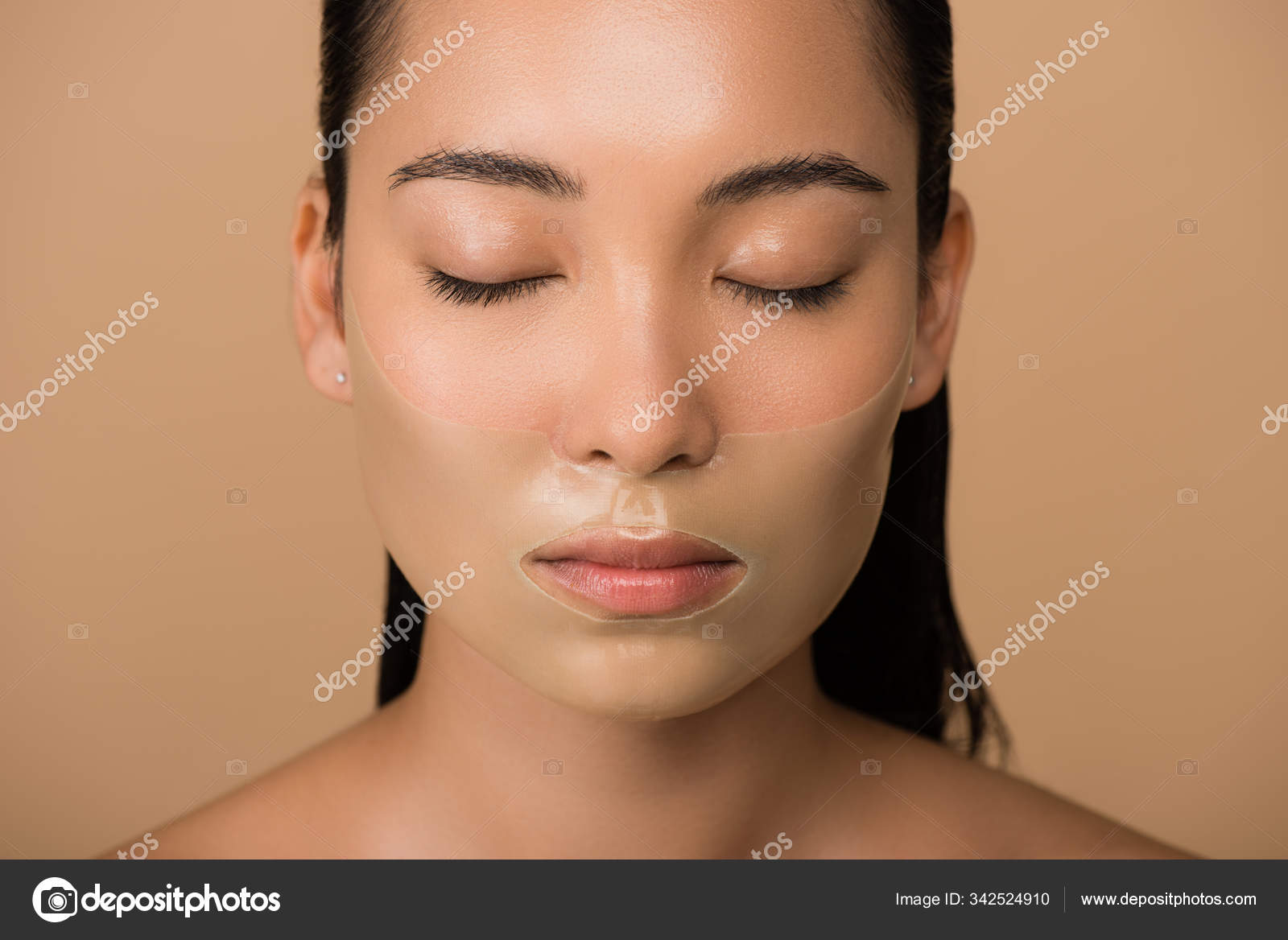 Close Up Asian Girls Nude - Beautiful Naked Asian Girl Closed Eyes Hydrogel Mask Face Isolated Stock  Photo by Â©VitalikRadko 342524910