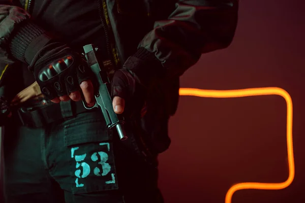 Cropped View Dangerous Cyberpunk Player Holding Gun Black Neon Lighting — Stock Photo, Image