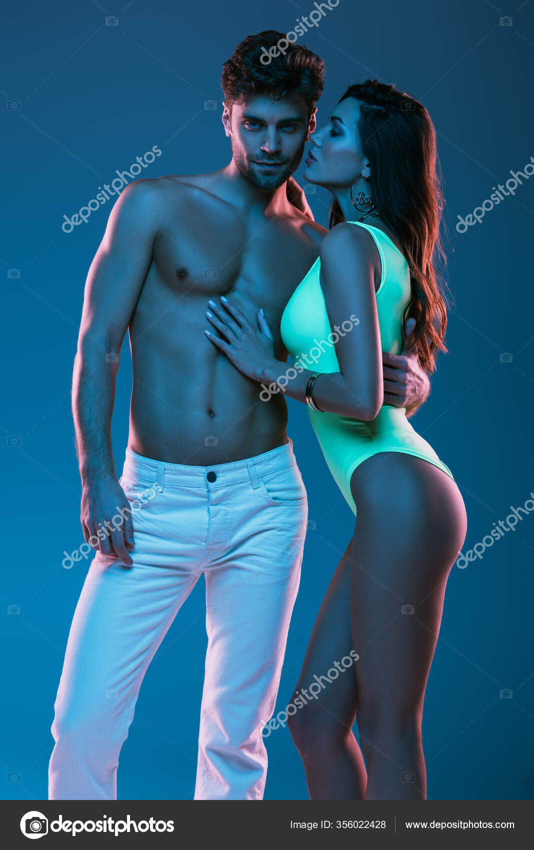 Sexy weißes mädchen aus schwarzen mann