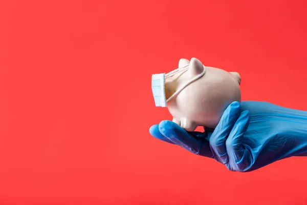 Cropped View Doctor Holding Piggy Bank Small Medical Mask Isolated — Stock Photo, Image