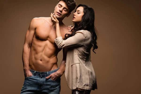 Attractive Sexy Woman Beige Jacket Hugging Shirtless Boyfriend Beige — Stock Photo, Image