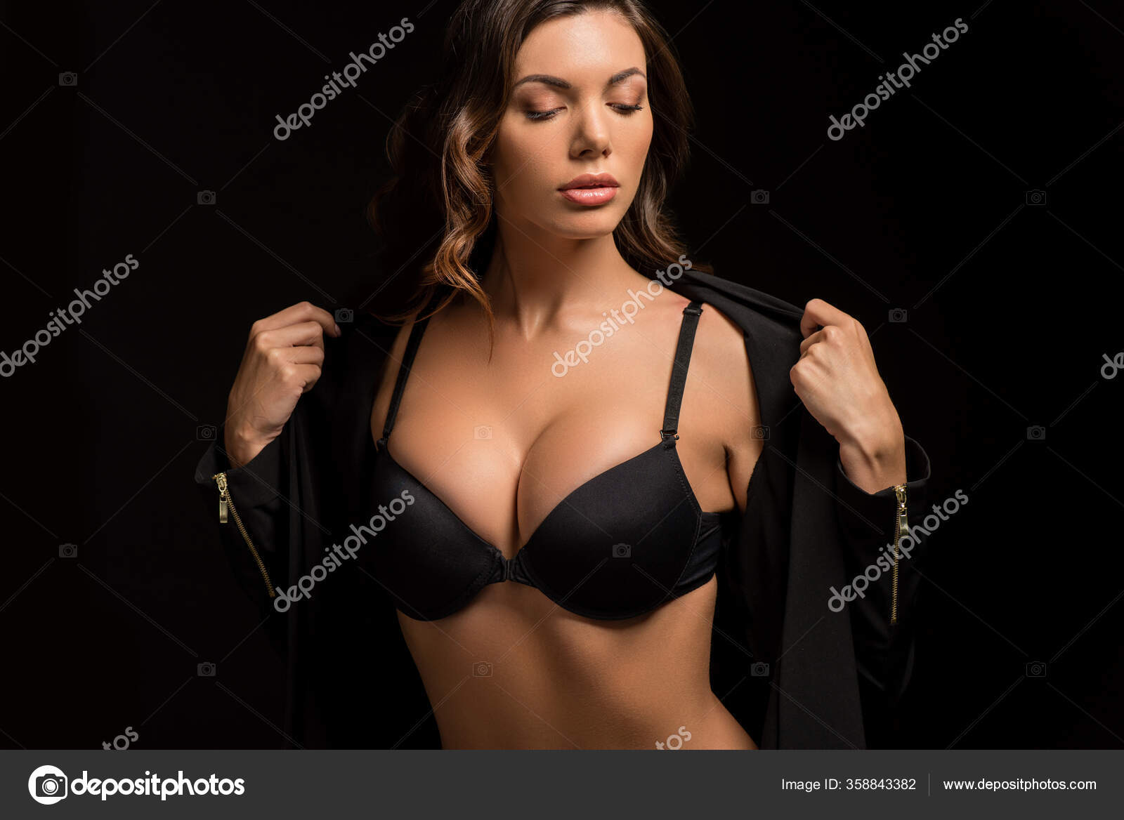 Undressing Girl
