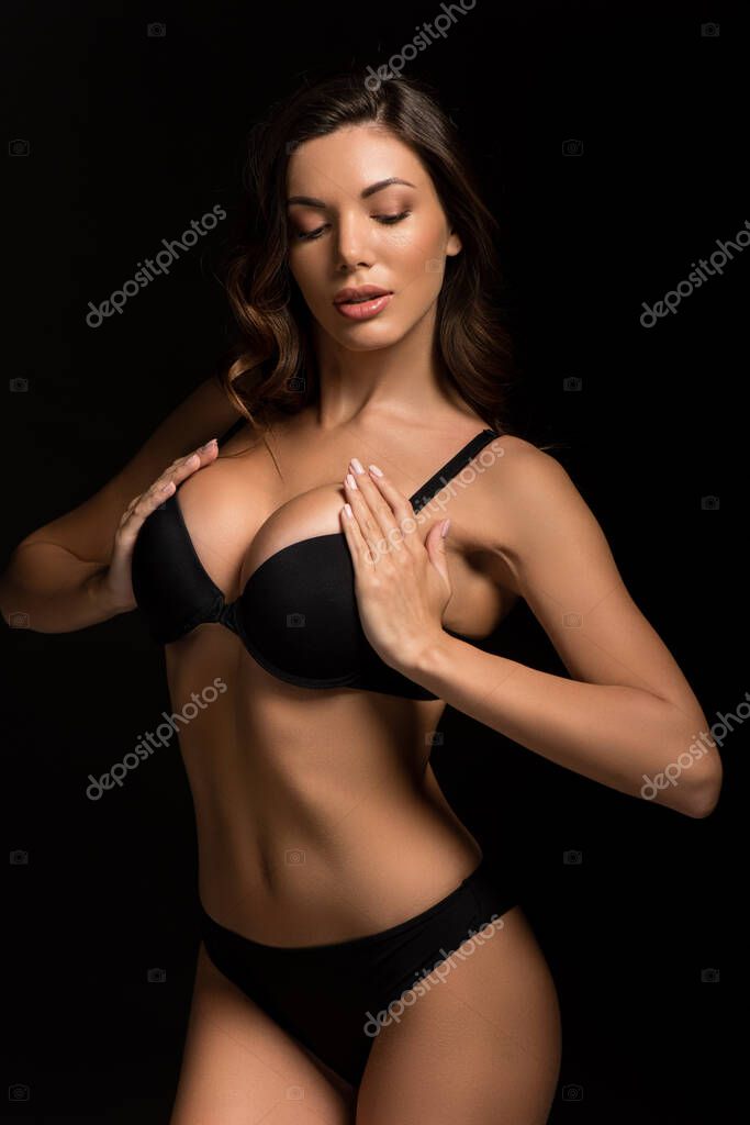 Striptiz va keyin samolyotda jinsiy aloqa video Nyusha jinsiy aloqada bolgan qoshiqchi.