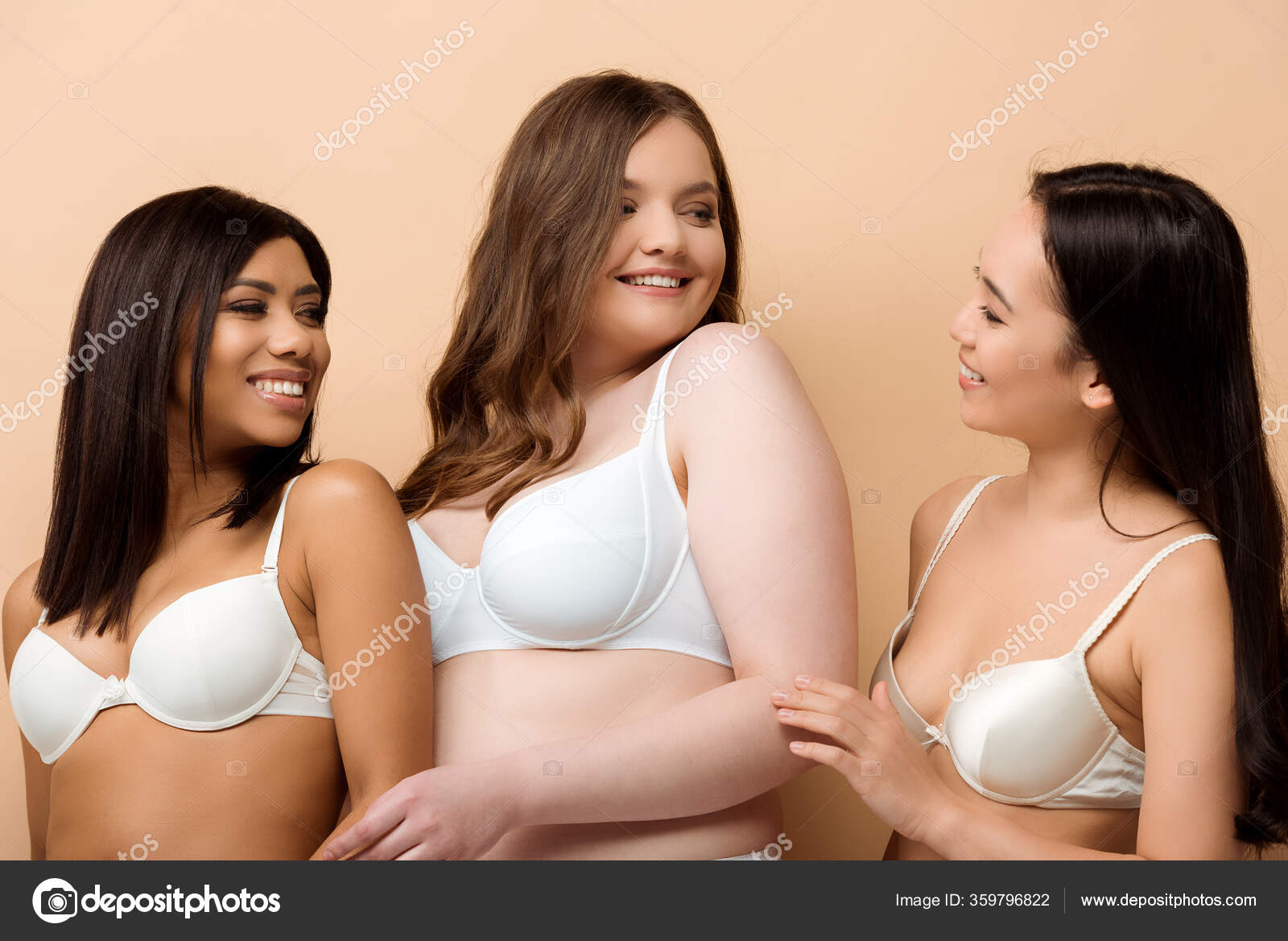 59,600+ Pics Of A Beautiful Women In Bras Stock Photos, Pictures &  Royalty-Free Images - iStock
