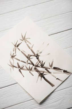 Japon resimli, ahşap arka planda bambu resmi.