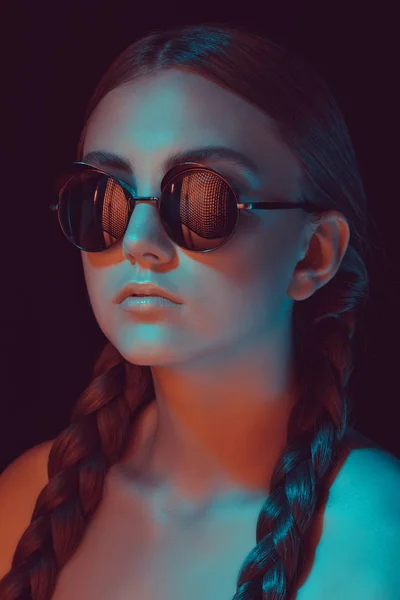 Жінка в модних сонцезахисних окулярах — Stock Photo
