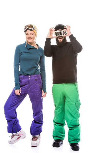 Couple en lunettes de snowboard — Photo de stock