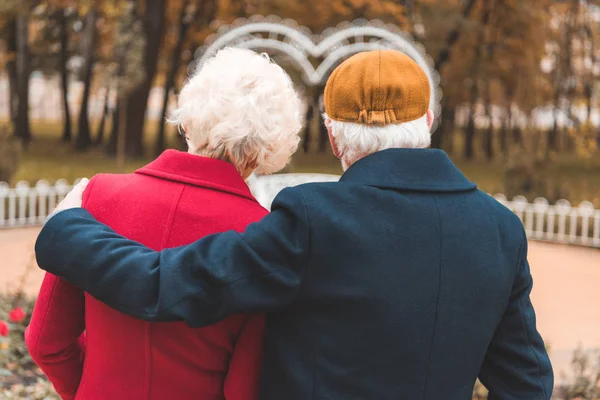 Hugging senior couple — Stock Photo