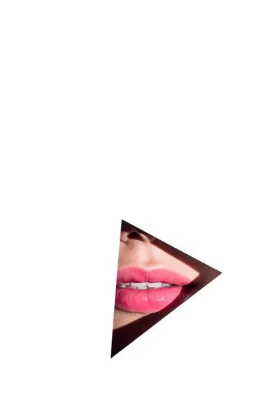 Labios rosados detrás del agujero del triángulo - foto de stock