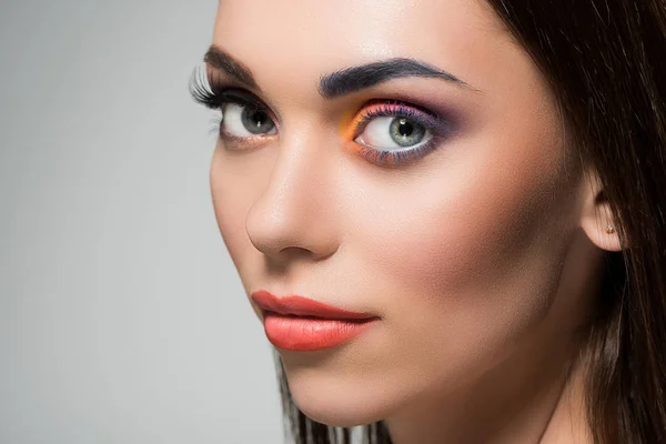 Frau mit schönem Make-up — Stockfoto