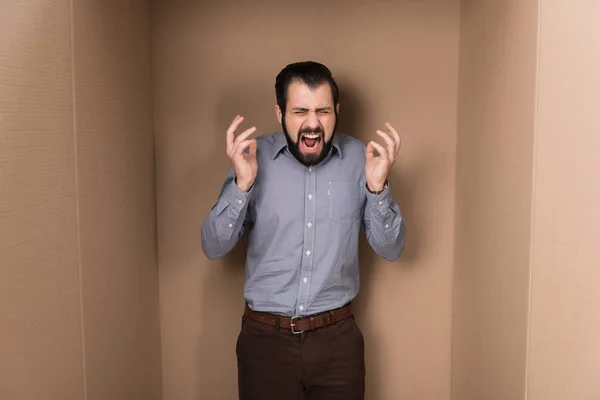 Screaming stressed man — Stock Photo