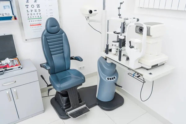 Professional ophthalmic clinic with slit lamp — Stock Photo