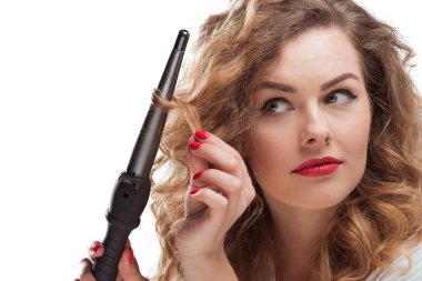 kadının saç modeli yapması