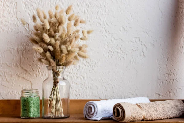 Blooming Catkins Towel Rolls Green Sea Salt Jar Wooden Shelf — Stock Photo, Image