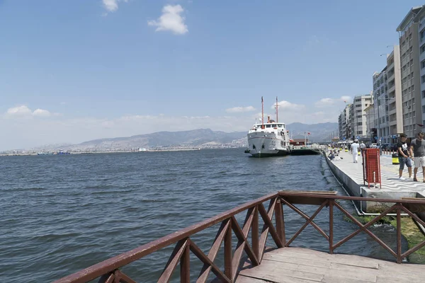 Izmir Transbordador Pasajeros Golfo Izmir — Foto de Stock
