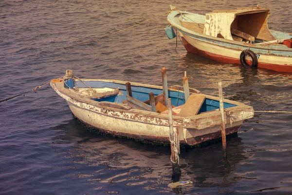 Viejo Barco Madera Pesca Atracar Muelle —  Fotos de Stock