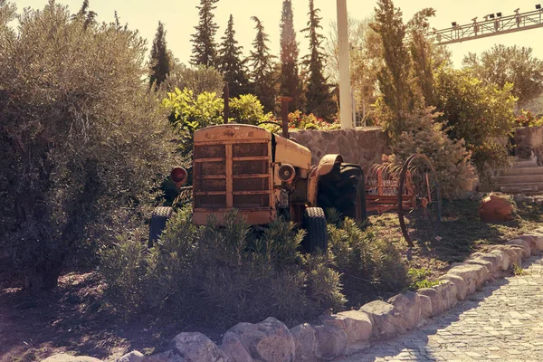 Antiguo Tractor Vintage Una Granja — Foto de Stock