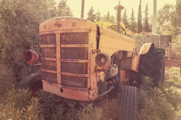 Old Vintage Tractor Farm — Stock Photo, Image