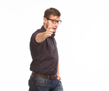 Sunu gösterilen, afiş üzerinde işaret kendine güvenen delikanlı