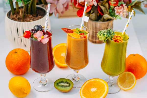 Smoothie Frais Aux Fruits Légumes Saine Alimentation — Photo