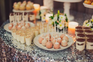 şeker çubuğu cupcake