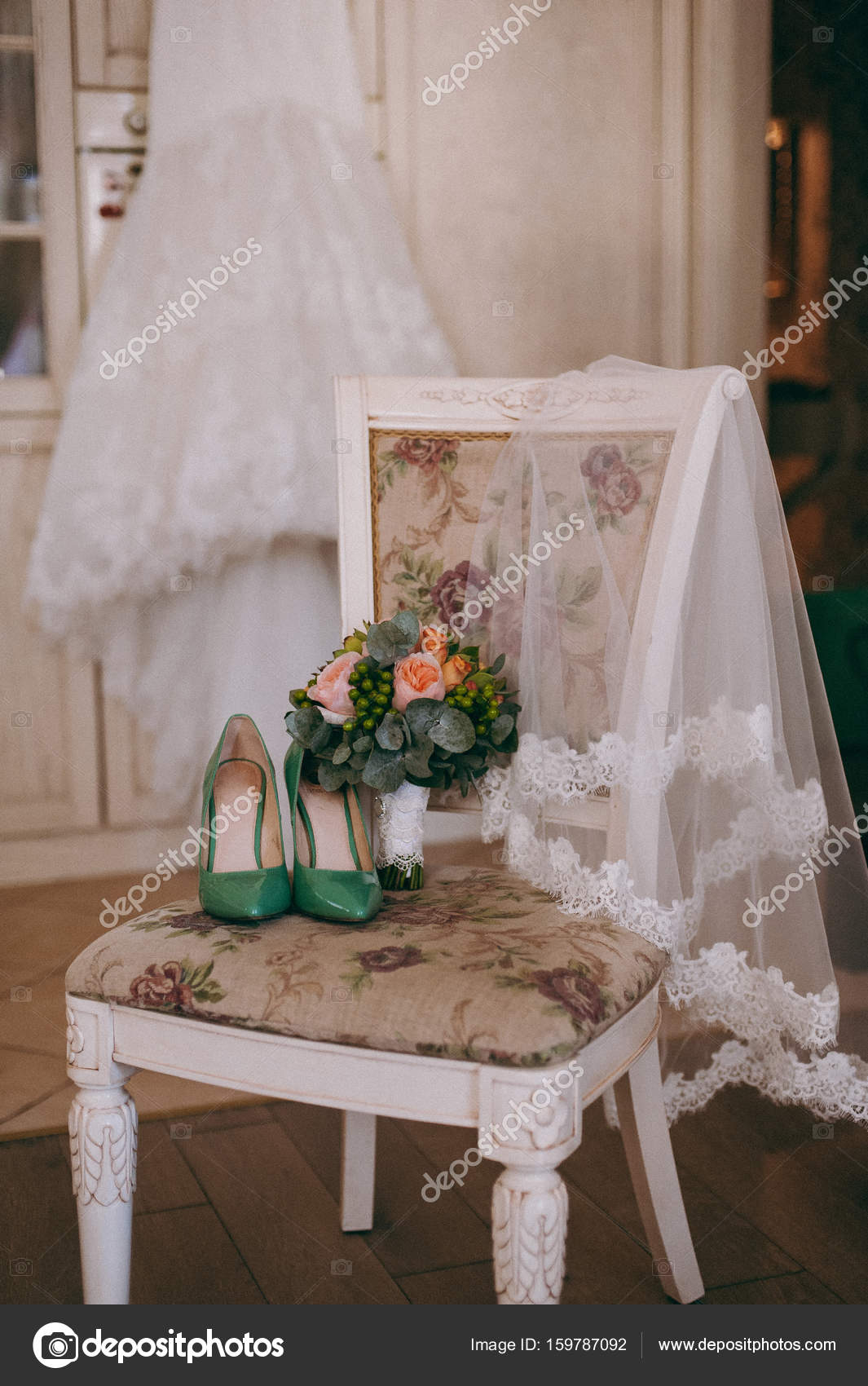 Bridesmaid Dresses Shoes Garter Bouquet Rings Bracelet Beads